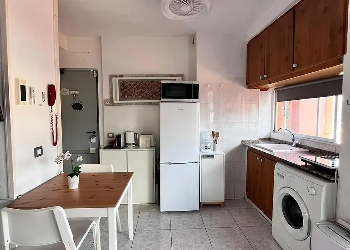 Unique View With Wifi Apartment